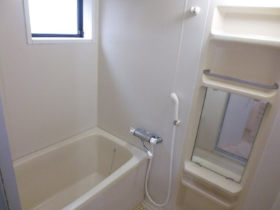 | セジュールプロプル B棟 | Ｂ106 浴室 窓ついてます