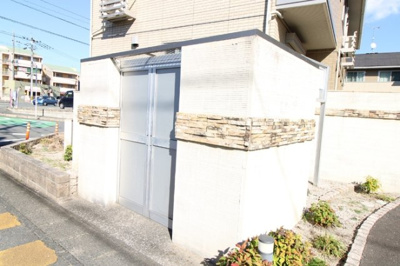  | リュエルクール A棟 | ゴミ置き場