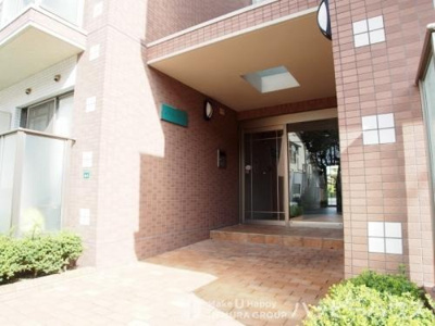 【エントランス】 | レスピーザⅢ | エントランス写真