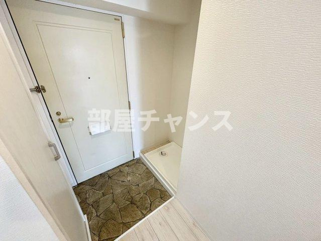 CASA NOAH名古屋Iの玄関