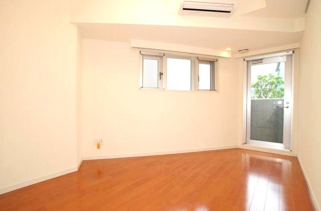 ステージファースト西新宿の居間・リビング