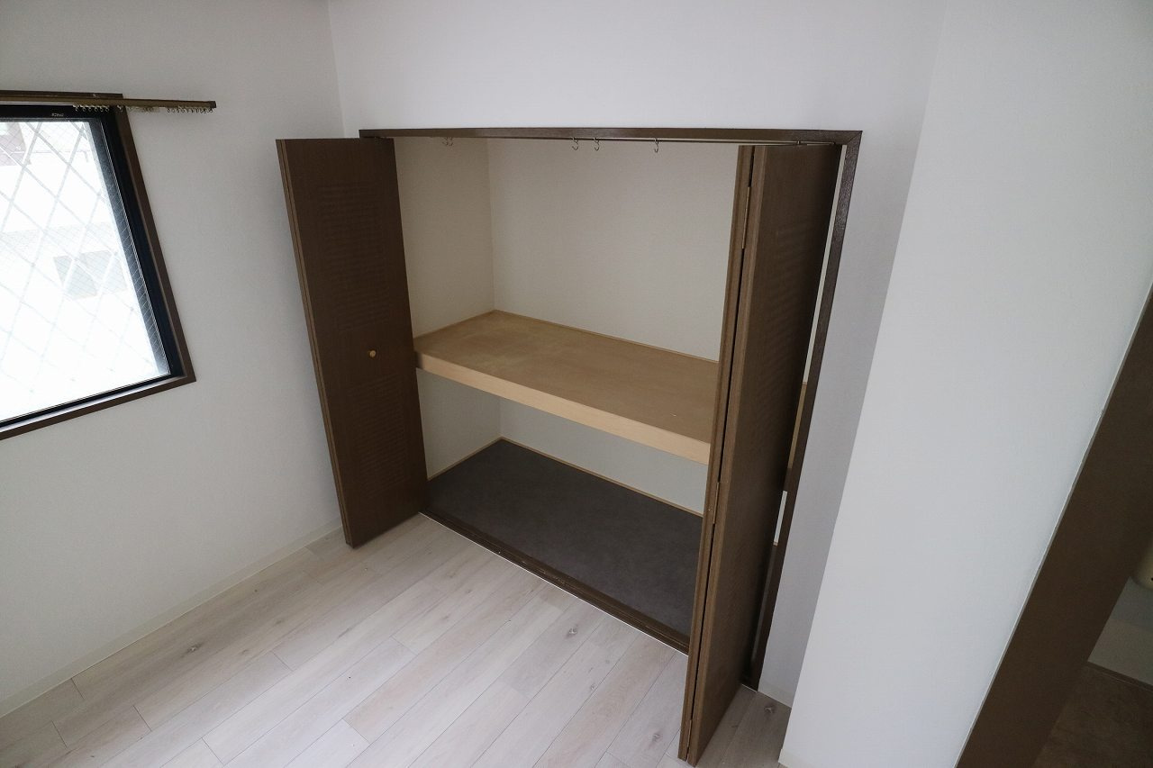 グランディア篠原弍番館の収納