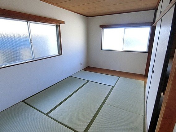 初崎マンションの和室