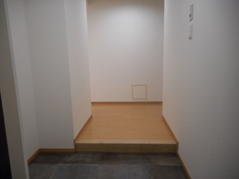 芦屋楠町パインクレストの玄関