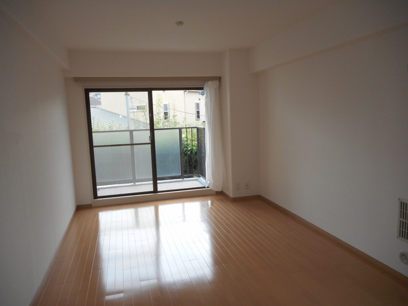 芦屋楠町パインクレストの居間・リビング