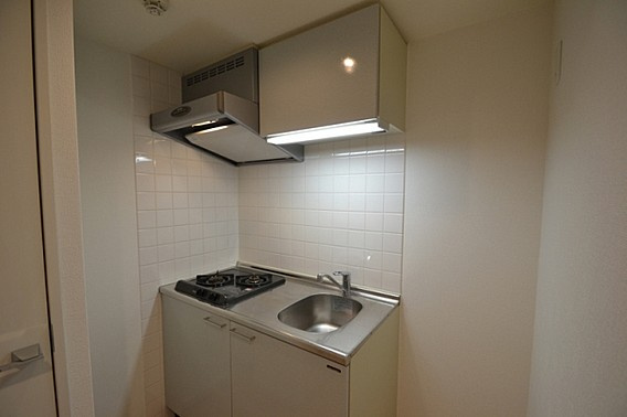 スワンズ神戸三宮イーストのキッチン