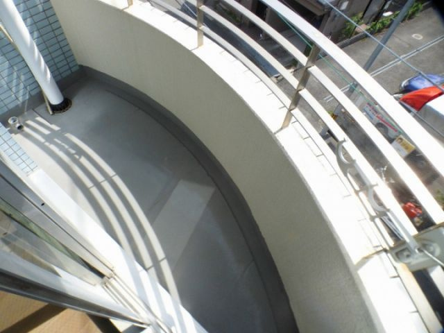 エルパセオ篠原南のバルコニー