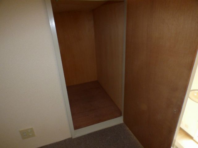 エルパセオ篠原南の収納