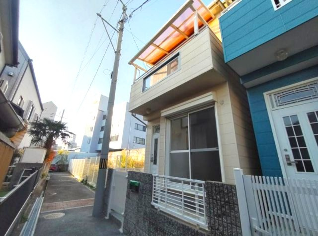 岩屋中町1丁目貸家