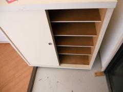 ハイツサンライトの玄関