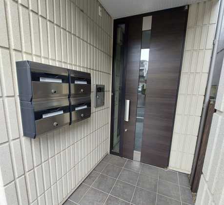 シャリテノアのエントランス