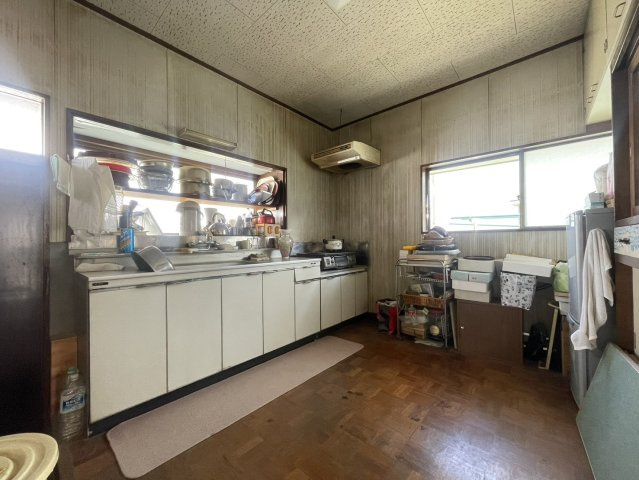 500㎡超の土地♪周辺施設多数で住みやすさ◎平屋　佐野市富岡町のキッチン|きれいなキッチンです