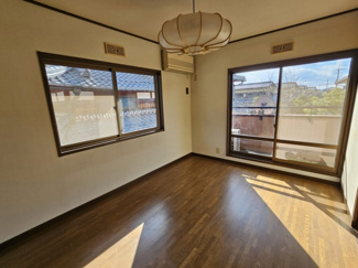 【洋室】 | 落ち着いた雰囲気の住宅街にあるお家