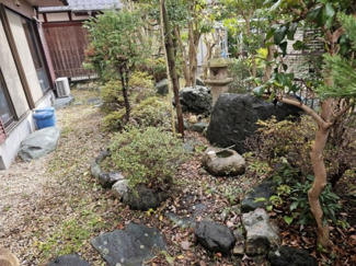 【庭】 | 落ち着いた雰囲気の住宅街にあるお家 | 落ち着いた雰囲気のお庭があります