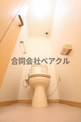 【トイレ】 | マチエール大宮 | 清潔感のあるトイレです