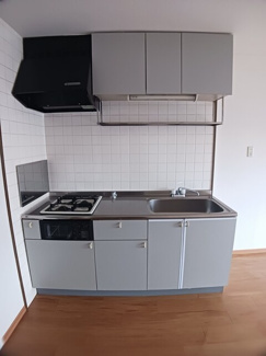 【キッチン】 | マチエール大宮 | きれいなキッチンです