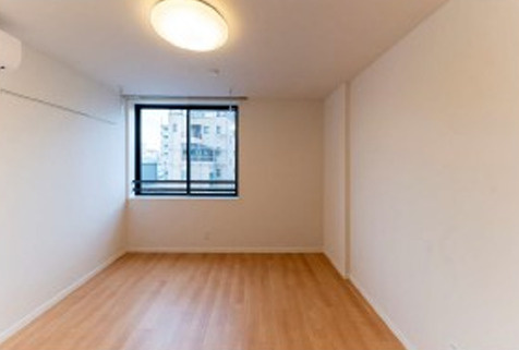 COCOCUBE西日暮里の居間・リビング