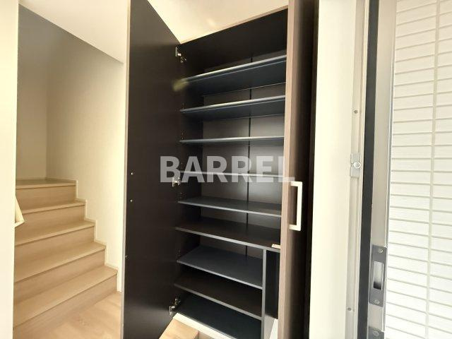 アドゥシール荘園の収納