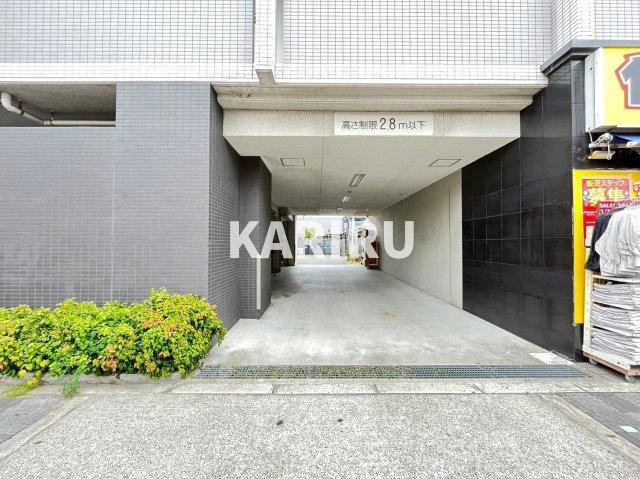 レジディア城北公園通のエントランス