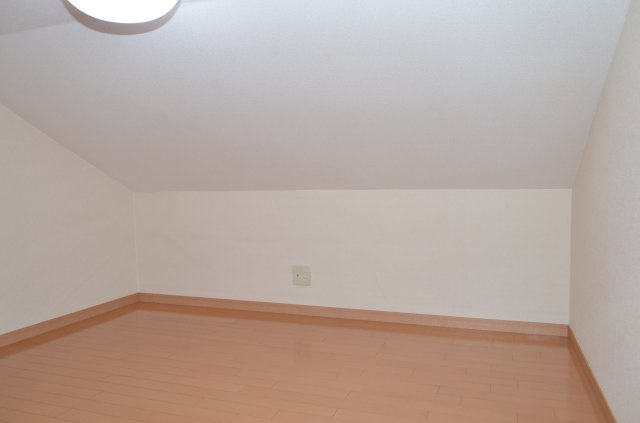 姪浜コンパートメントの設備