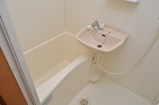 姪浜コンパートメントの浴室