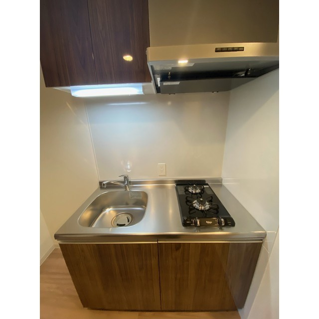 ワールドアイ大阪城EASTアドバンスのキッチン|お料理しやすいキッチンです