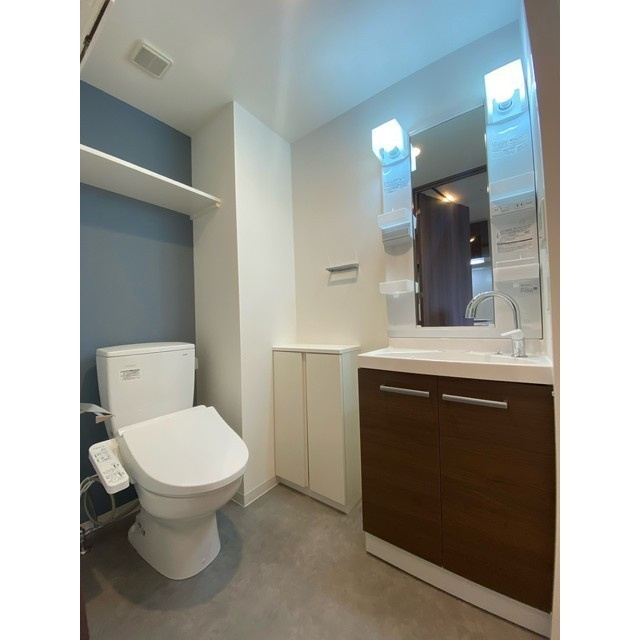 ワールドアイ大阪城EASTアドバンスの洗面所|忙しい朝には欠かせない洗面所です