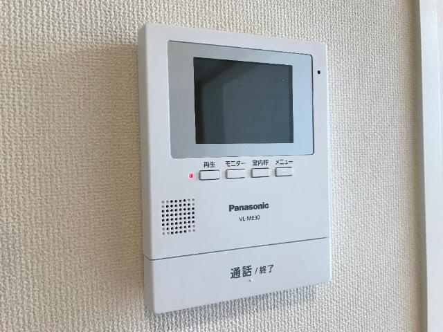 CRESTの内装|カメラ付インターホン（イメージ）