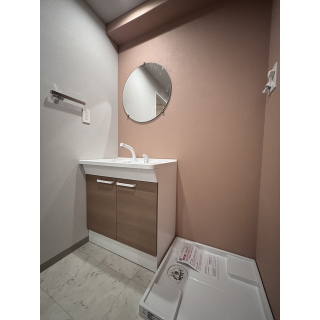 Broad阿倍野阪南町Residenceの洗面所|広い洗面スペース