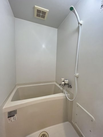 スカーレット内浜の浴室