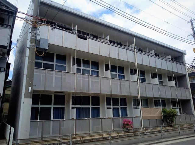 レオパレス住吉伍番館の外観|大阪公立大学杉本キャンパスおよそ徒歩13分