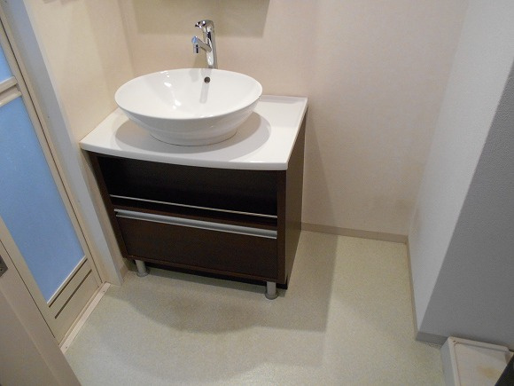 大阪市西区南堀江４丁目の賃貸マンションの洗面所|スペースが確保できる洗面所です