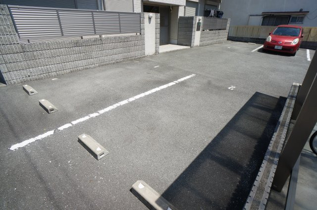 シャーメゾン　ベルデの駐車場