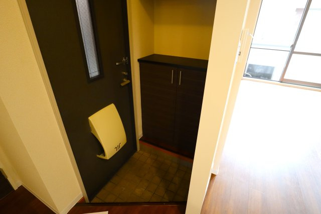 リモーネＡの玄関