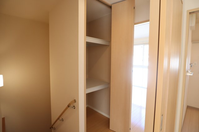 シャーメゾン秋山Ｂの収納