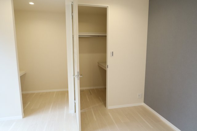 グローリータウンＣの寝室