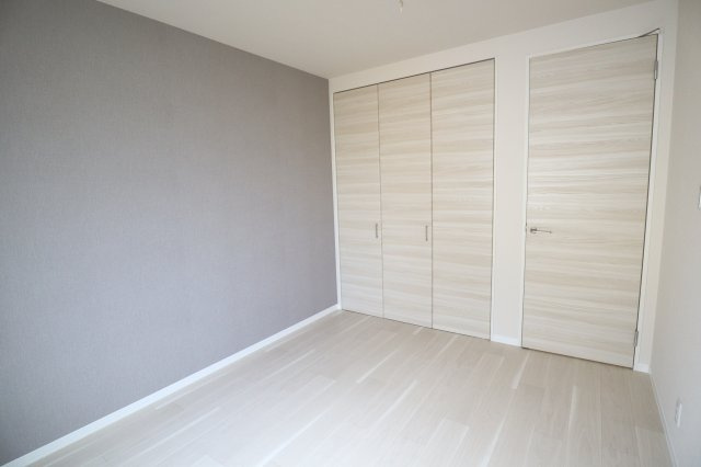 グローリータウンＣの洋室