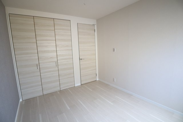 グローリータウンＣの洋室