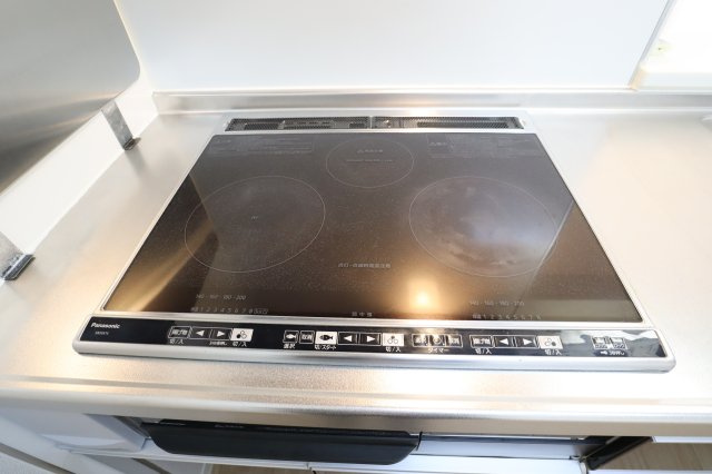 アルティ逢坂Ｂのキッチン