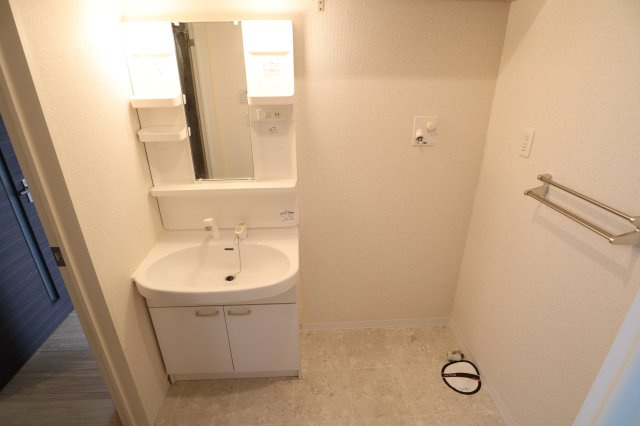 アルティ逢坂Ｂの洗面所