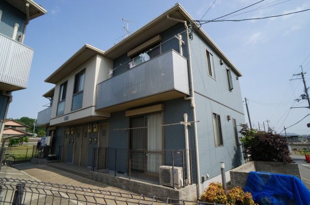 アルティＢの外観