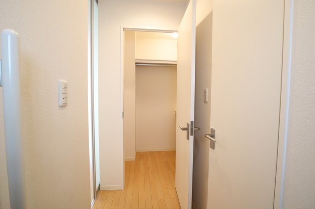 ＰｉｎｅＲｏｏｔｓ良福寺Ａの収納