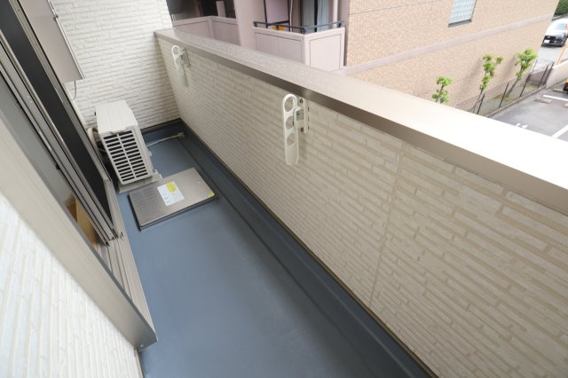 クレアール五位堂のバルコニー