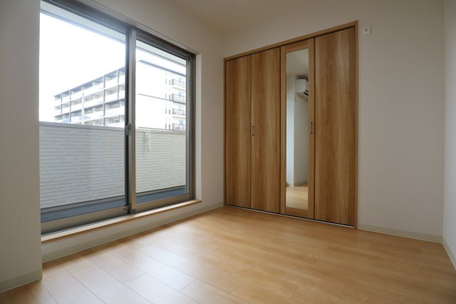 クレアール五位堂の洋室