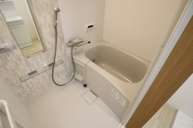 クレアール五位堂の浴室