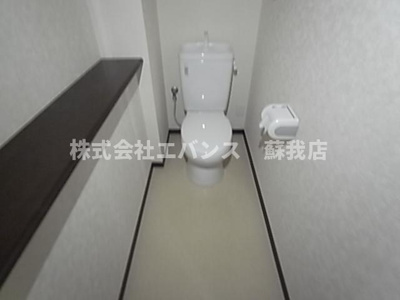 【トイレ】 | ラ・プルミエール | コンパクトで使いやすいトイレです