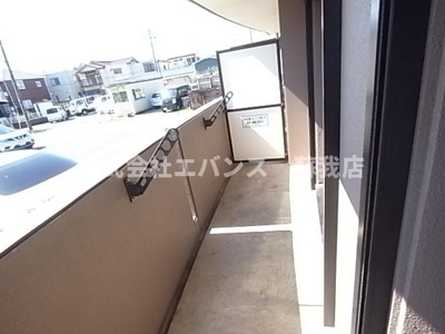 【バルコニー】 | ラ・プルミエール | ベランダ