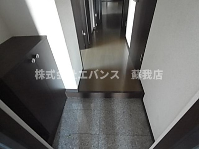 【玄関】 | ラ・プルミエール | きれいな玄関です