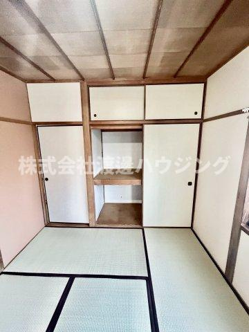 尼崎次屋2丁目貸家の収納