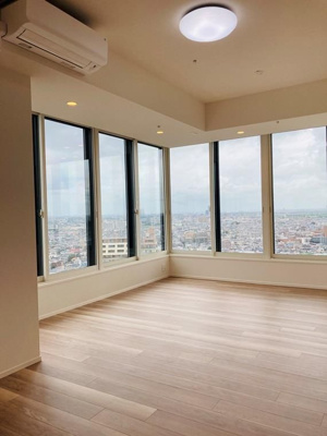 【居間・リビング】 | プラウドタワー小岩ファースト | 洋室